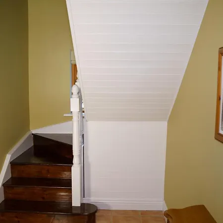 Courtyard 2 Bed Sleeps 4 Dingle