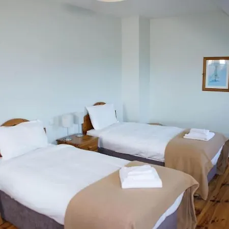 Tatil Evi Courtyard 2 Bed Sleeps 4 Dingle