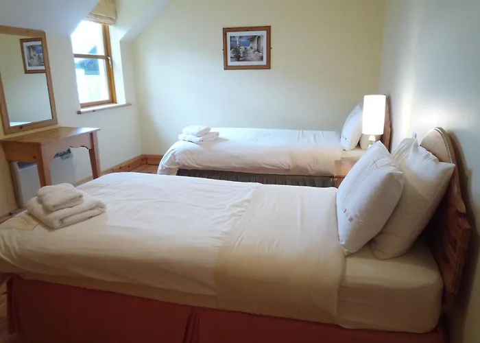 Courtyard 2 Bed Sleeps 4 Dingle